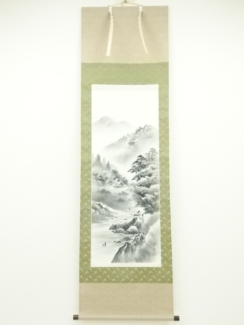 豊川青治筆　水墨山水　肉筆絹本掛軸（箱付）